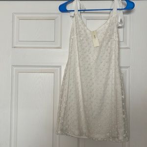francesca’s white mini dress! never worn